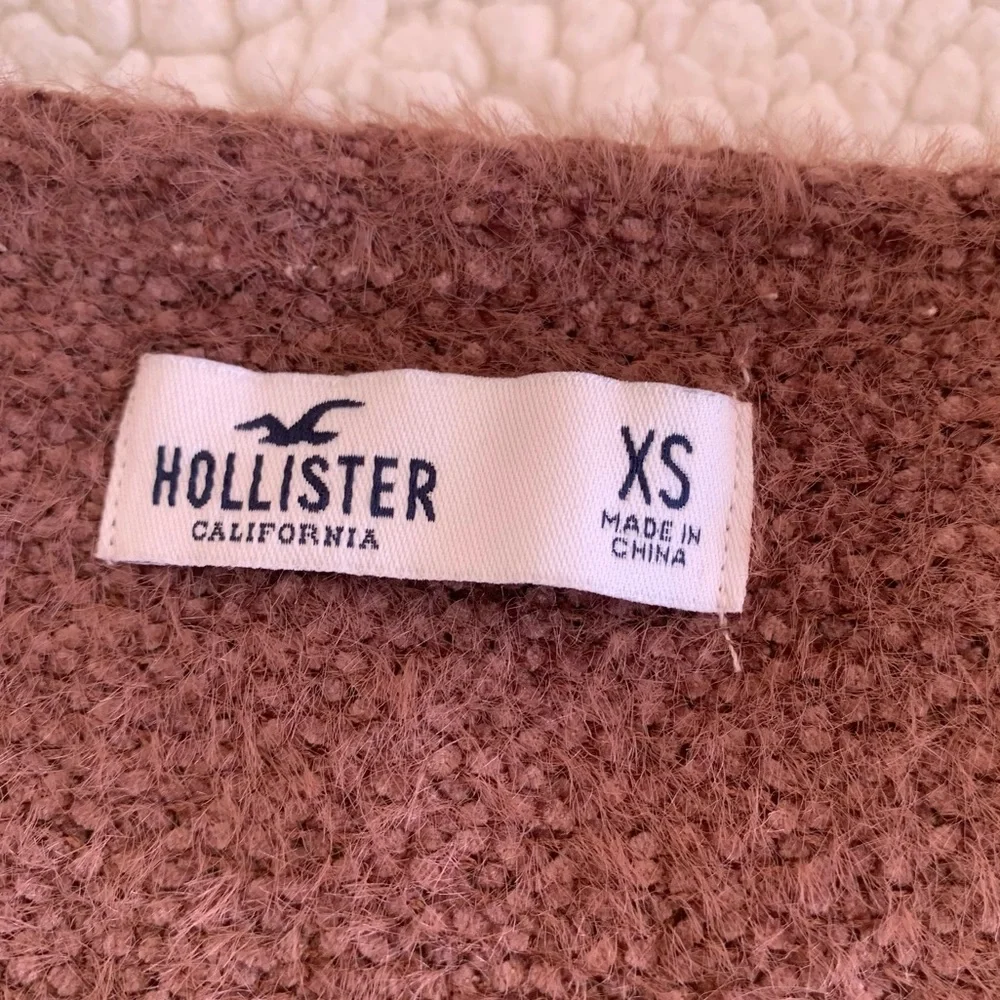 Hollister Brown Cozy Fuzzy Square Neck Cropped Cardigan Size XS - Picture 3 of 4